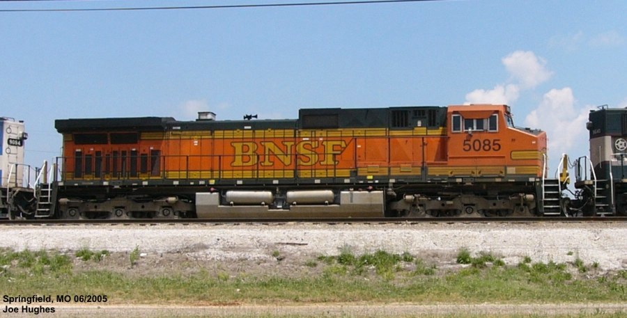 BNSF 5085